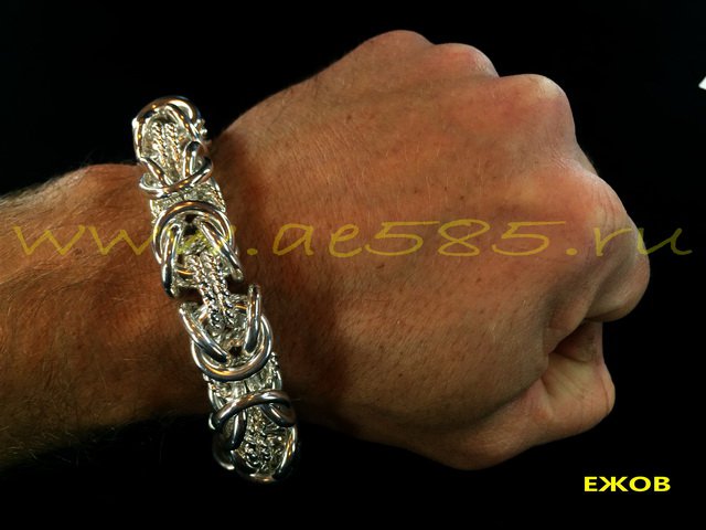 Купить или заказать браслет из серебра вы можете в нашей мастерской. Серебряный браслет  с доставкой по России вы можете приобрести у нас.
